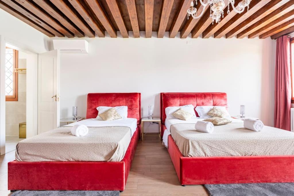 Luxury Suites Frühstückspension *