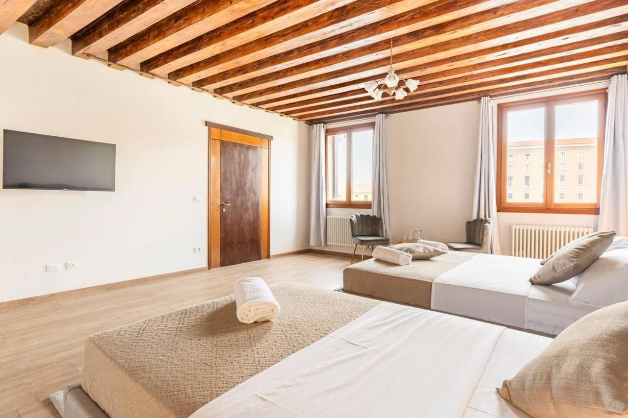Bed & Breakfast Luxury Suites Venezia